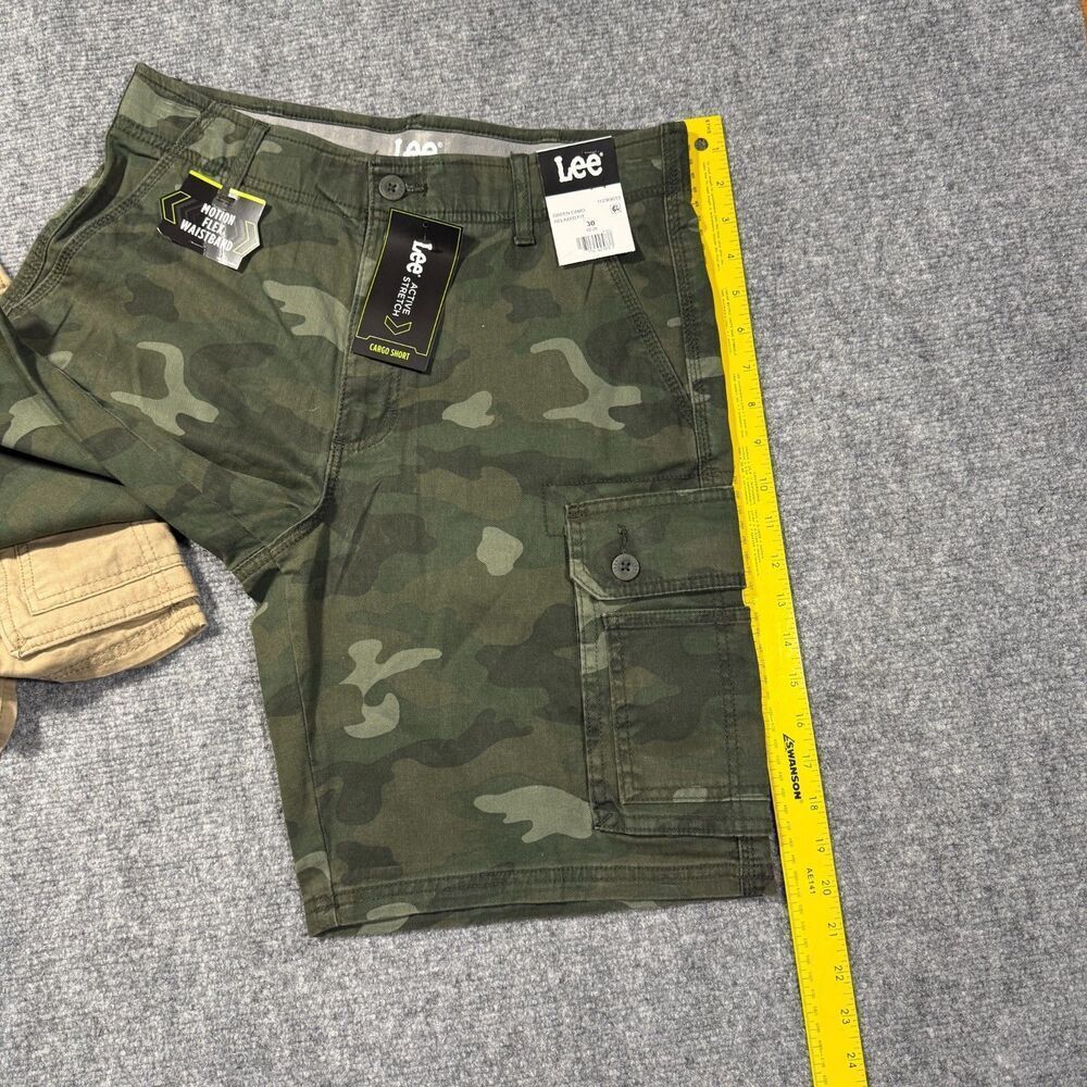 Lee Cargo Shorts Mens 30 Khaki Green Camo Active Stretch Motion Flex - Picture 8 of 10